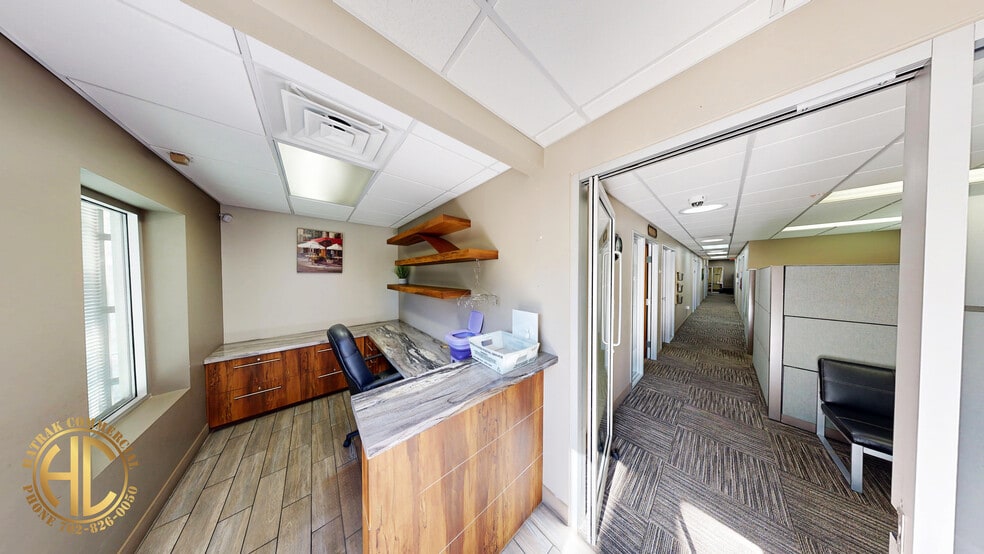 516 S 4th St, Las Vegas, NV for sale - Interior Photo - Image 3 of 10