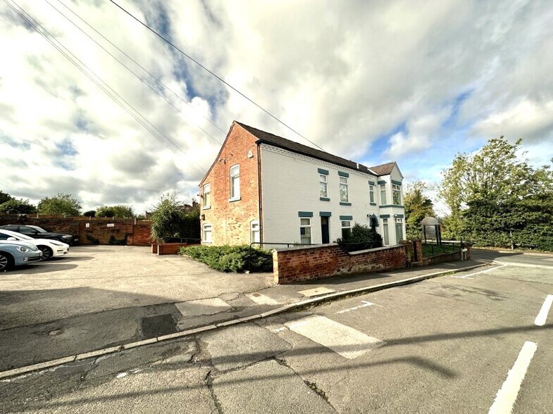 2 Albert Rd, Ripley for lease - Building Photo - Image 3 of 5