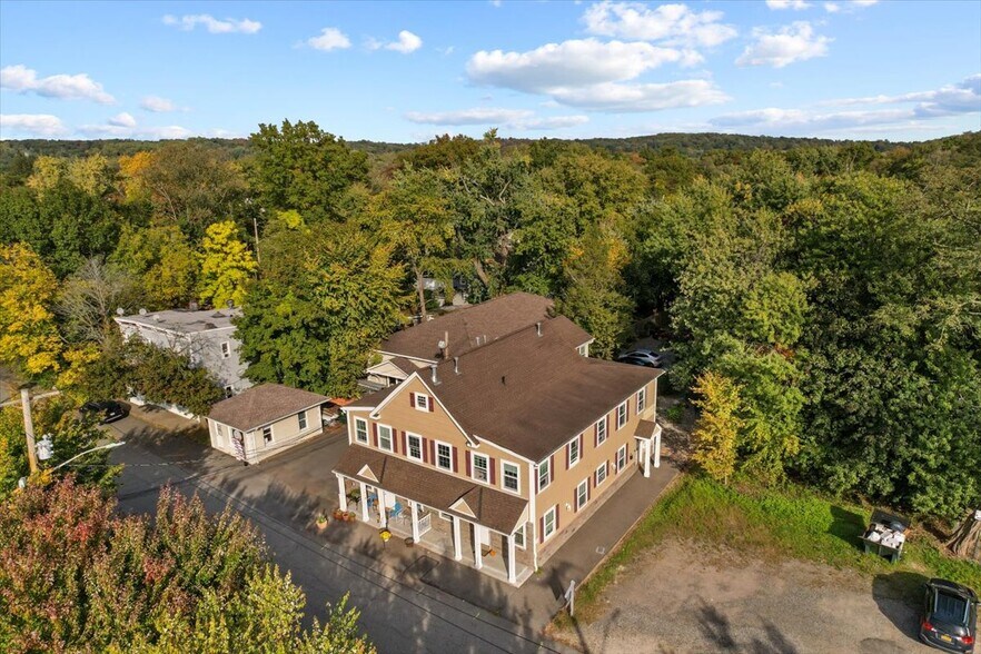 10 Burnside Ave, Congers, NY 10920