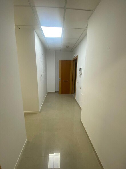 Office in El Ejido, Almería for sale - Building Photo - Image 1 of 9