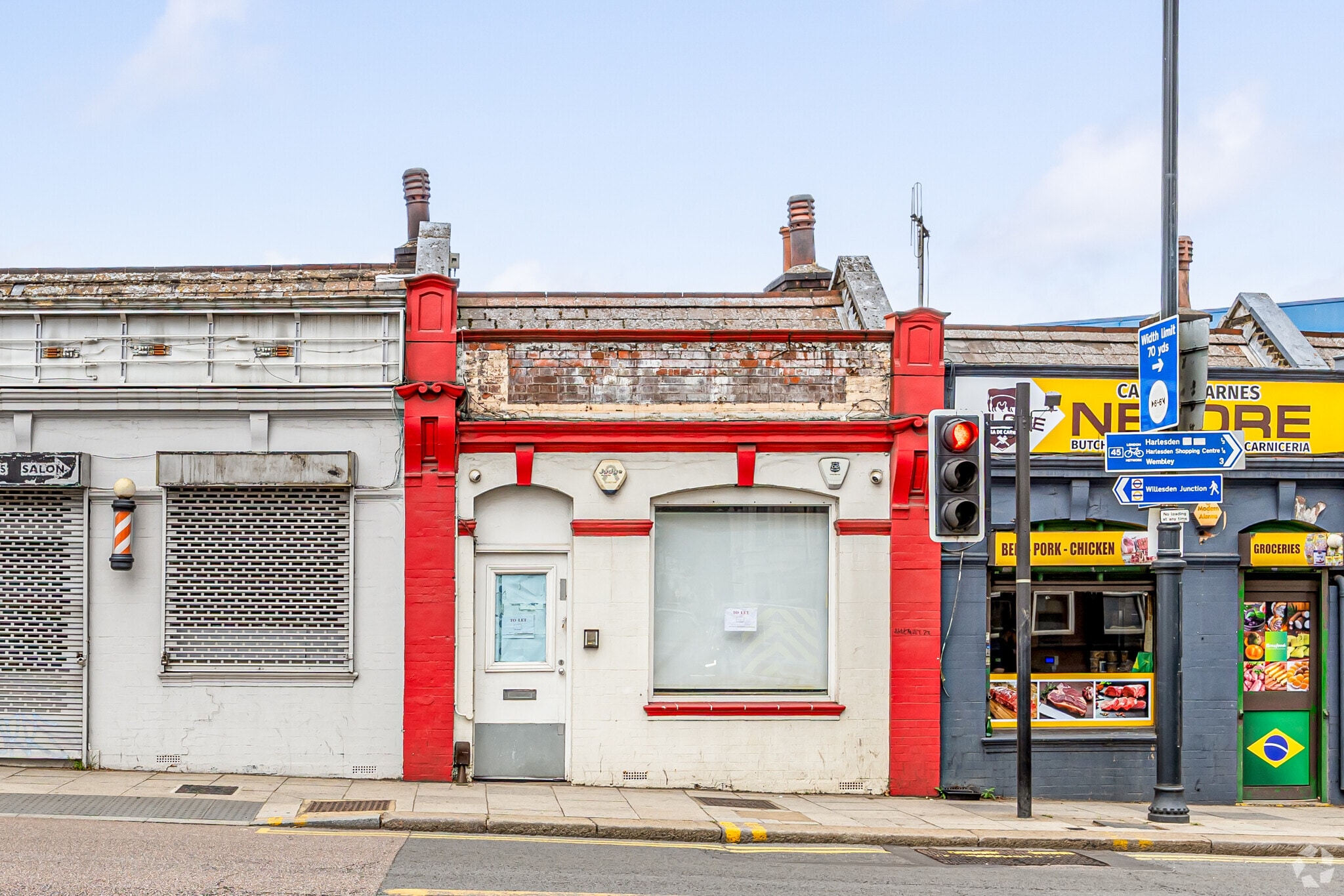 4 Station Rd, London for lease Primary Photo- Image 1 of 3