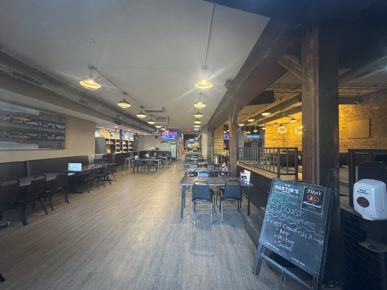 214 S State St, Jackson, MS for sale - Building Photo - Image 3 of 10