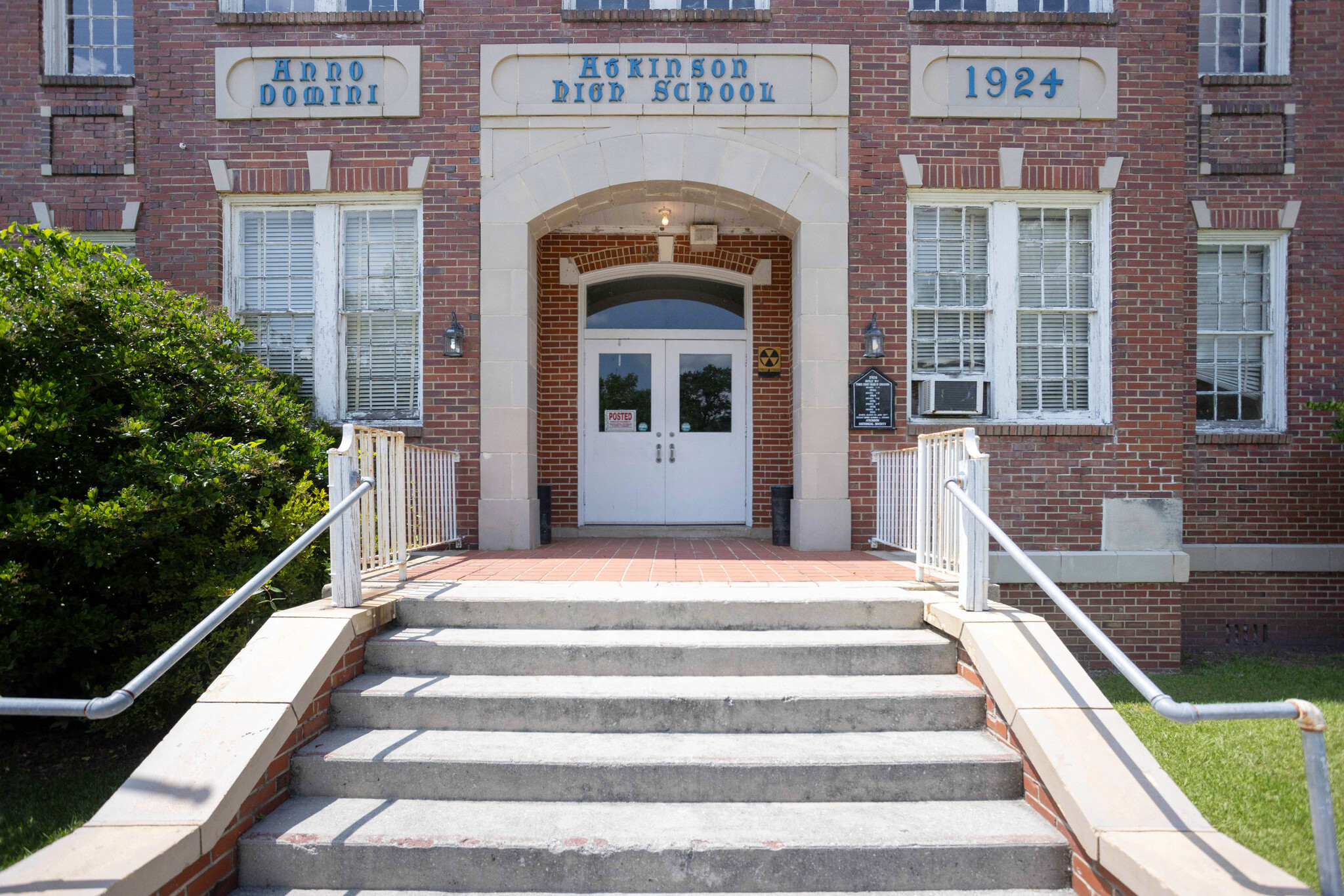 300 W Henry St, Atkinson, NC for sale Primary Photo- Image 1 of 1