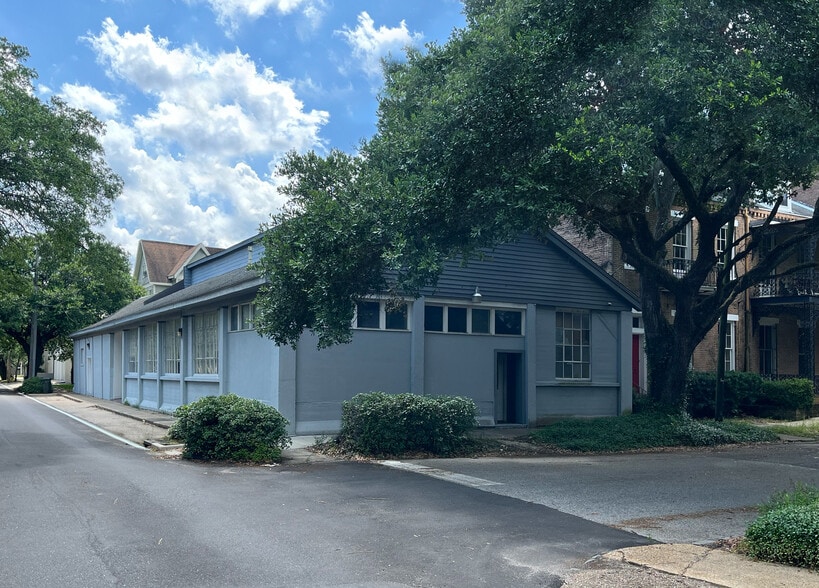 202 Congress St, Mobile, AL for sale - Building Photo - Image 1 of 2