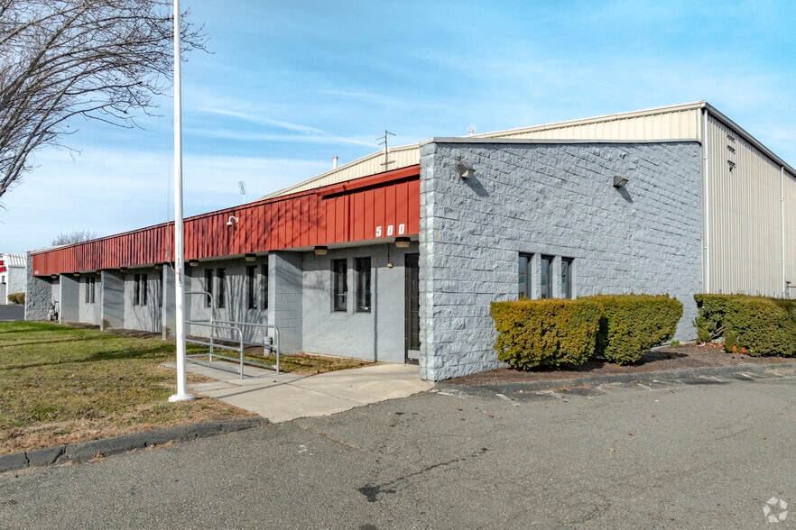 500 Lordship Blvd, Stratford, CT for lease - Building Photo - Image 2 of 4