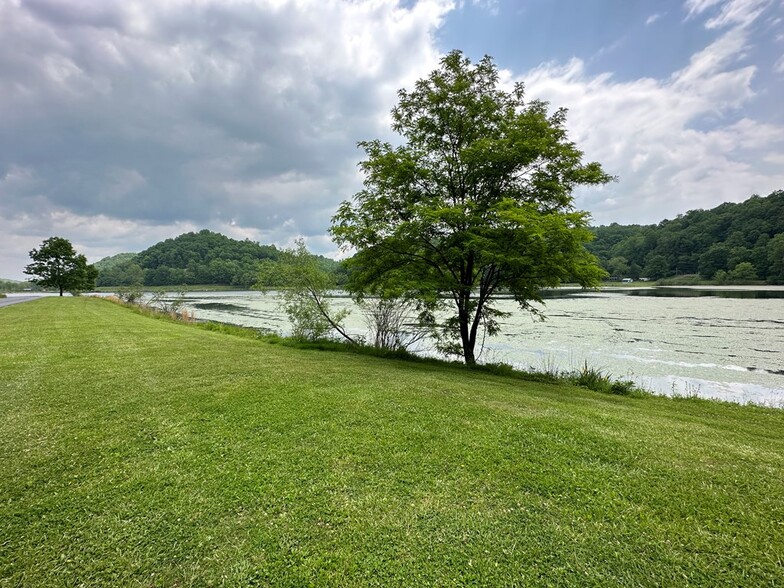 14224 Mud Fork, Falls Mills, VA for sale - Building Photo - Image 3 of 19