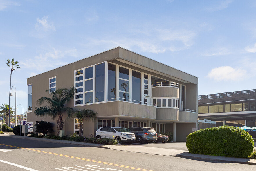 225 Plaza St, Solana Beach, CA for lease - Building Photo - Image 1 of 3