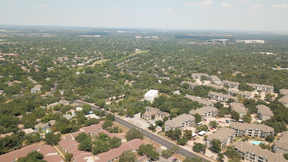 12466 Los Indios Trl, Austin, TX for sale - Aerial - Image 3 of 5