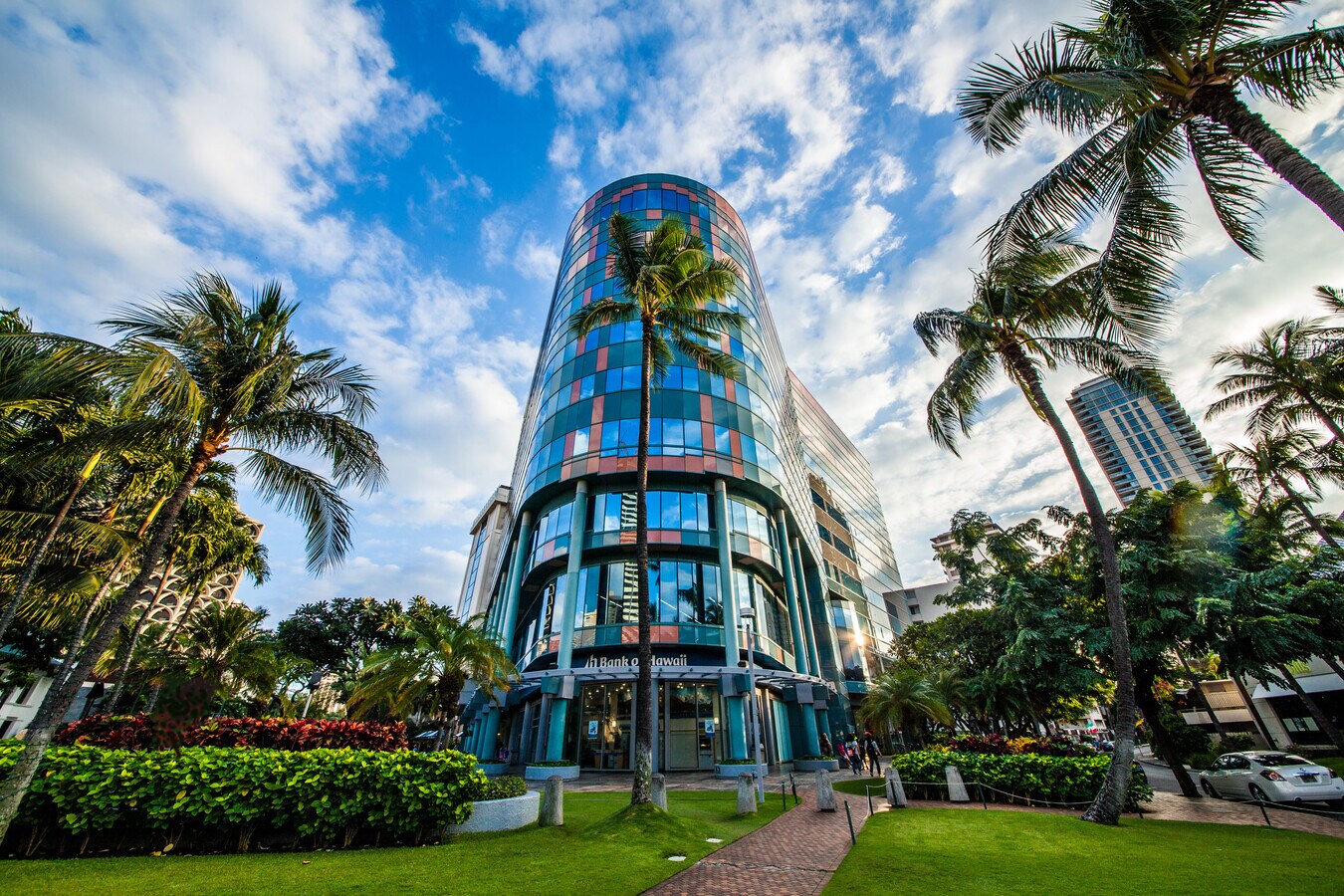 2155 Kalakaua Ave, Honolulu, HI 96815 Bank of Hawaii Waikiki Center