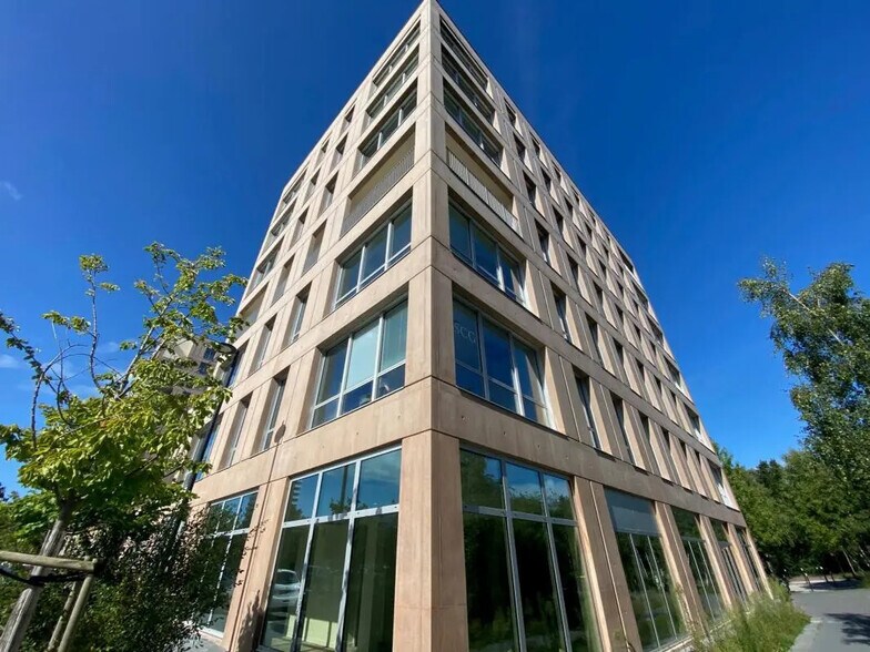 Office in Saint-Jacques-de-la-Lande for lease - Building Photo - Image 2 of 21