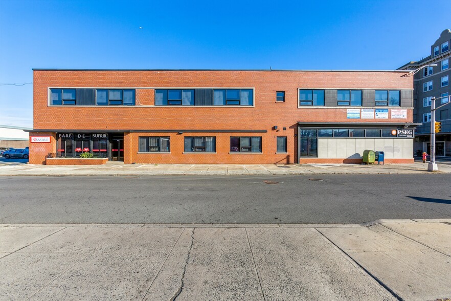 120-128 W 7th St, Plainfield, NJ for sale - Building Photo - Image 1 of 1