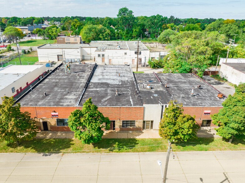 17641 Filer St, Detroit, MI for sale - Building Photo - Image 2 of 4