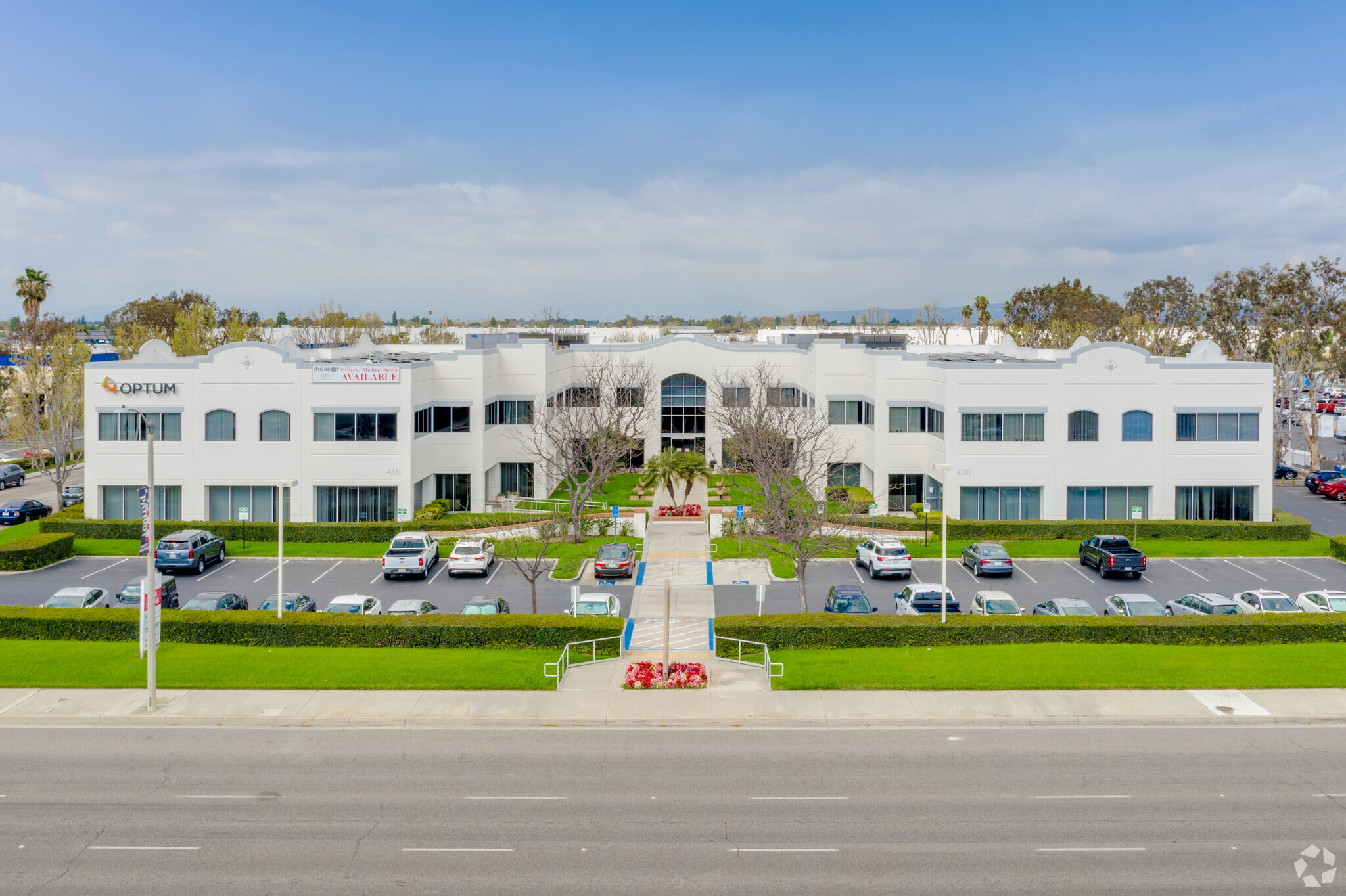 4281 Katella Ave, Los Alamitos, CA for lease Building Photo- Image 1 of 20