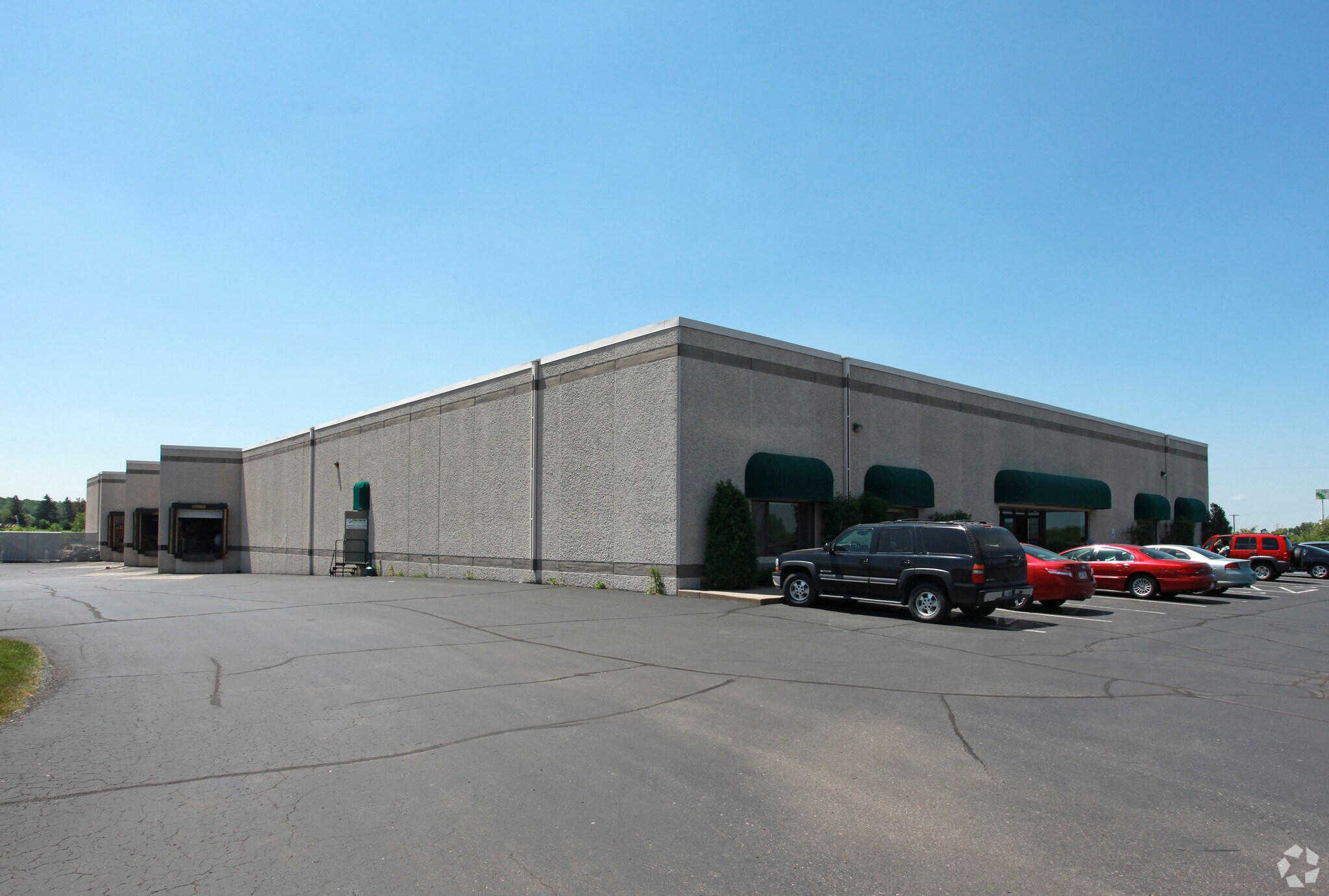 623 Brakke Dr, Hudson, WI for sale Primary Photo- Image 1 of 1