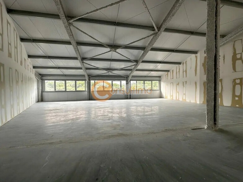 Office in Carbon-Blanc for sale - Interior Photo - Image 3 of 10