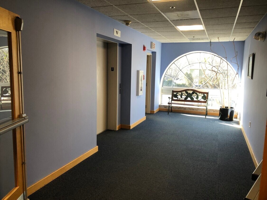 47 E Grove St, Middleborough, MA for lease Interior Photo- Image 1 of 3