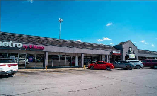 1926-1928 S Glenstone Ave, Springfield, MO for sale - Building Photo - Image 3 of 11