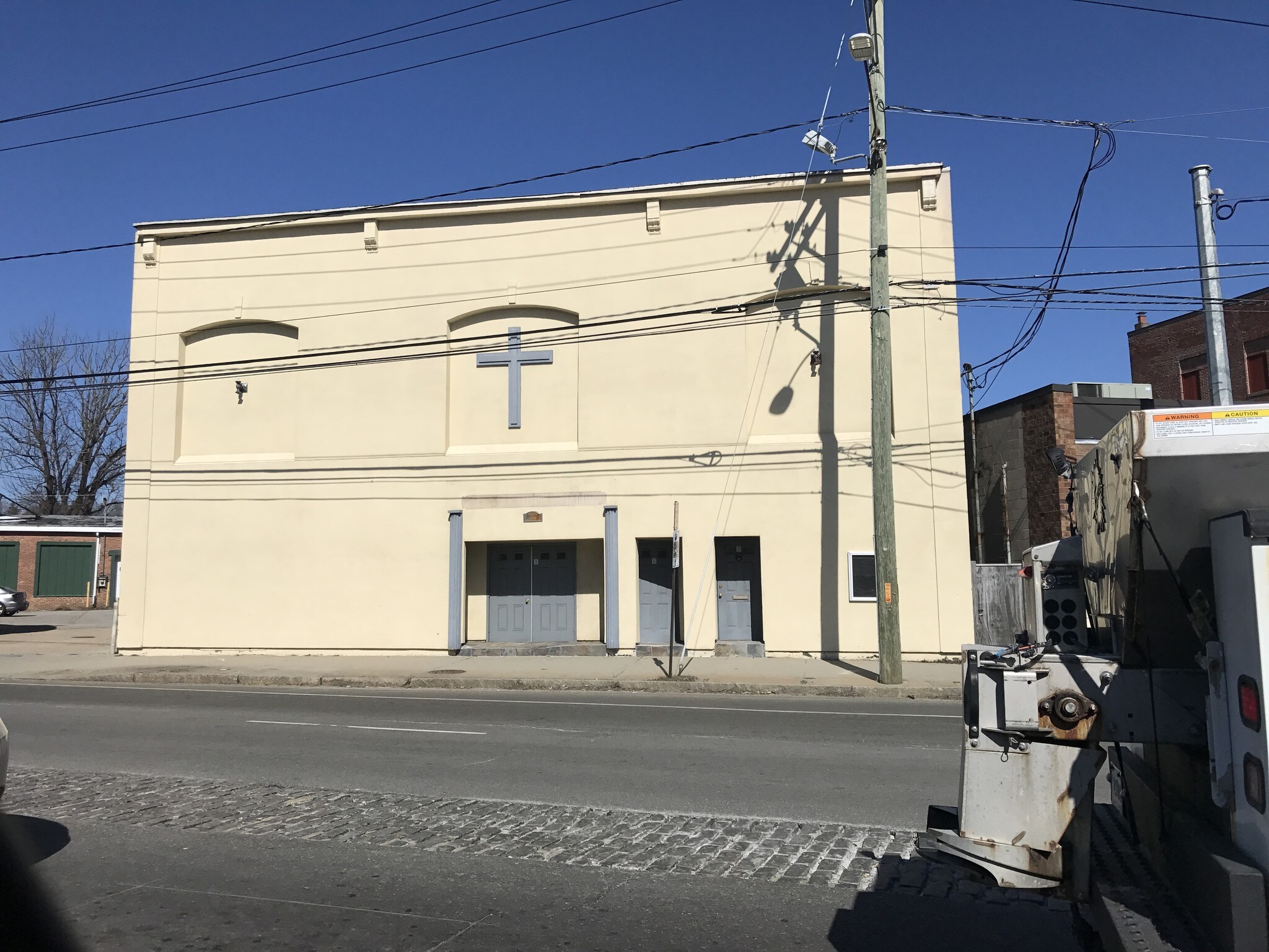 727 Bank St, New London, CT for sale Primary Photo- Image 1 of 1