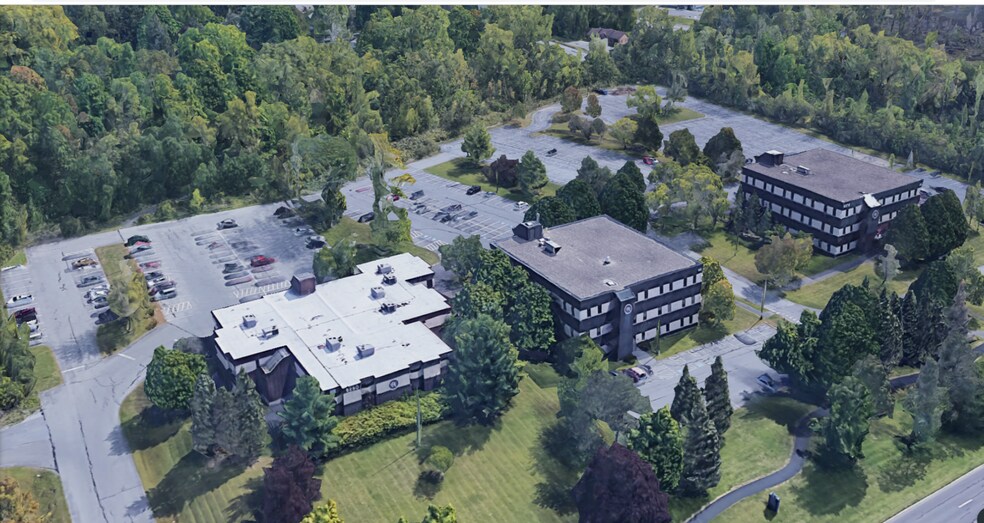 8280 Willett Pkwy, Baldwinsville, NY for sale - Building Photo - Image 1 of 1