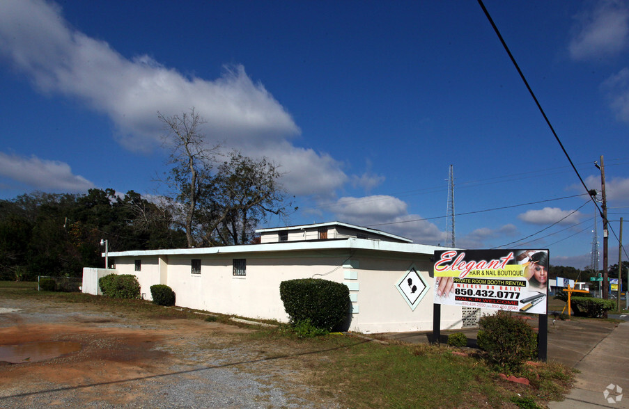 1919 N Pace Blvd, Pensacola, FL for sale - Building Photo - Image 2 of 2