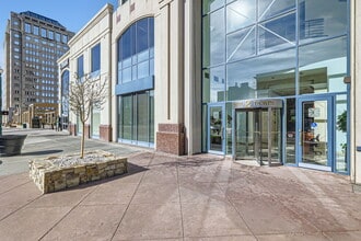 2 N Cascade Ave, Colorado Springs, CO for lease Building Photo- Image 1 of 28
