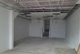 67-71 Northgate, Cleckheaton for lease Interior Photo- Image 1 of 2