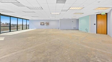 3070 Bristol St, Costa Mesa, CA for lease Interior Photo- Image 2 of 5