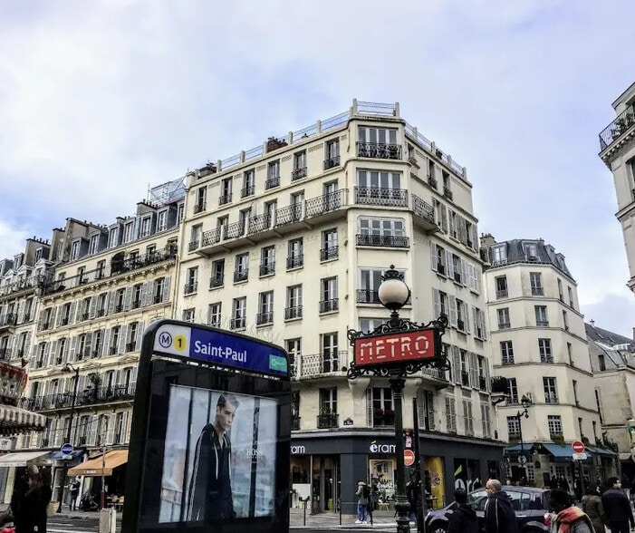 Retail in Paris for lease - Building Photo - Image 1 of 2