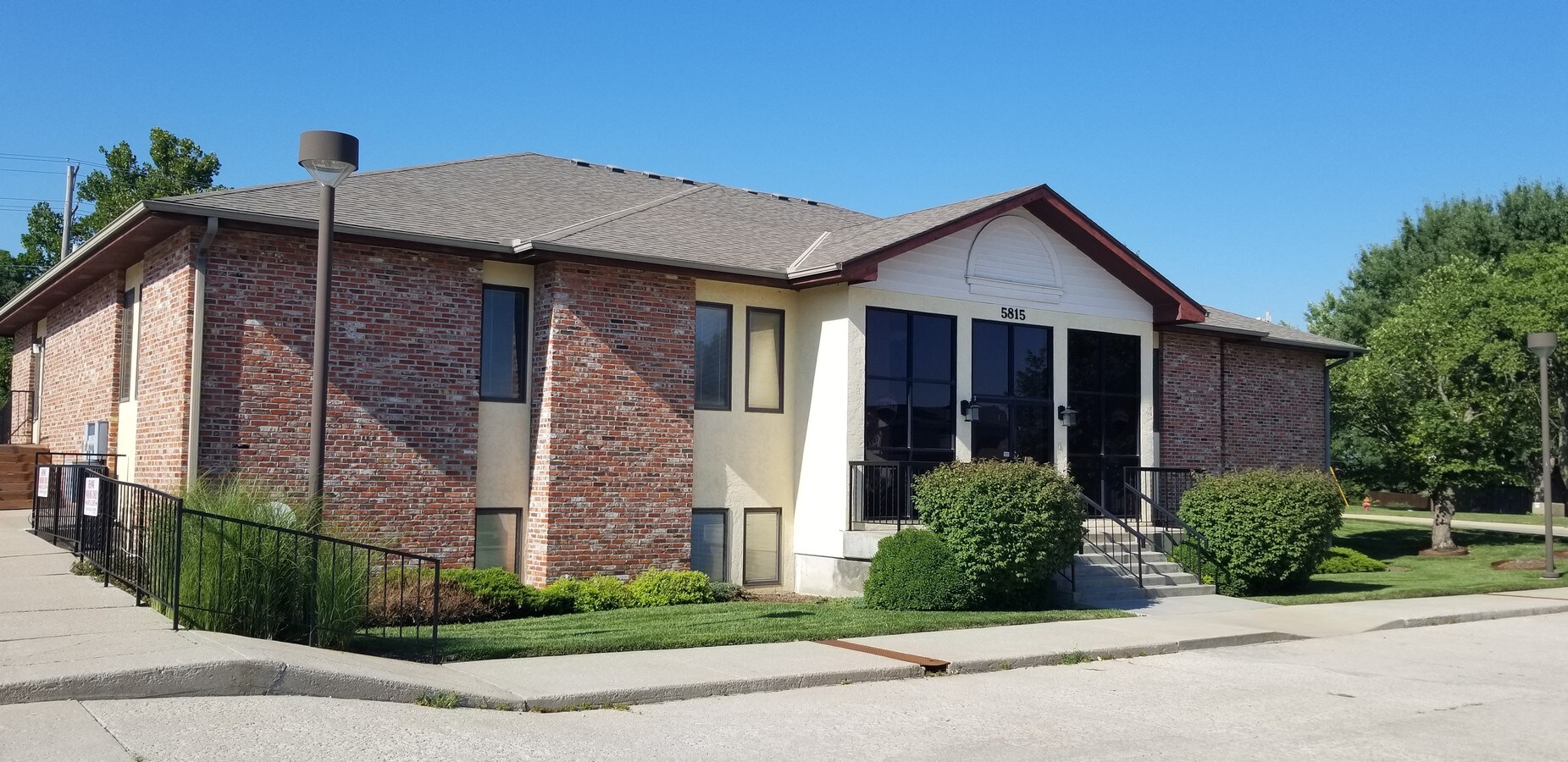 5815 SW 29th St, Topeka, KS, 66614 Office Space For Lease