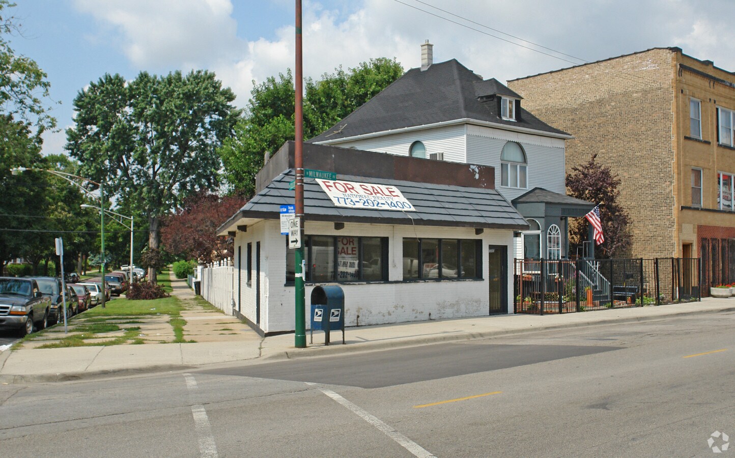 4300 N Milwaukee Ave, Chicago, IL 60641