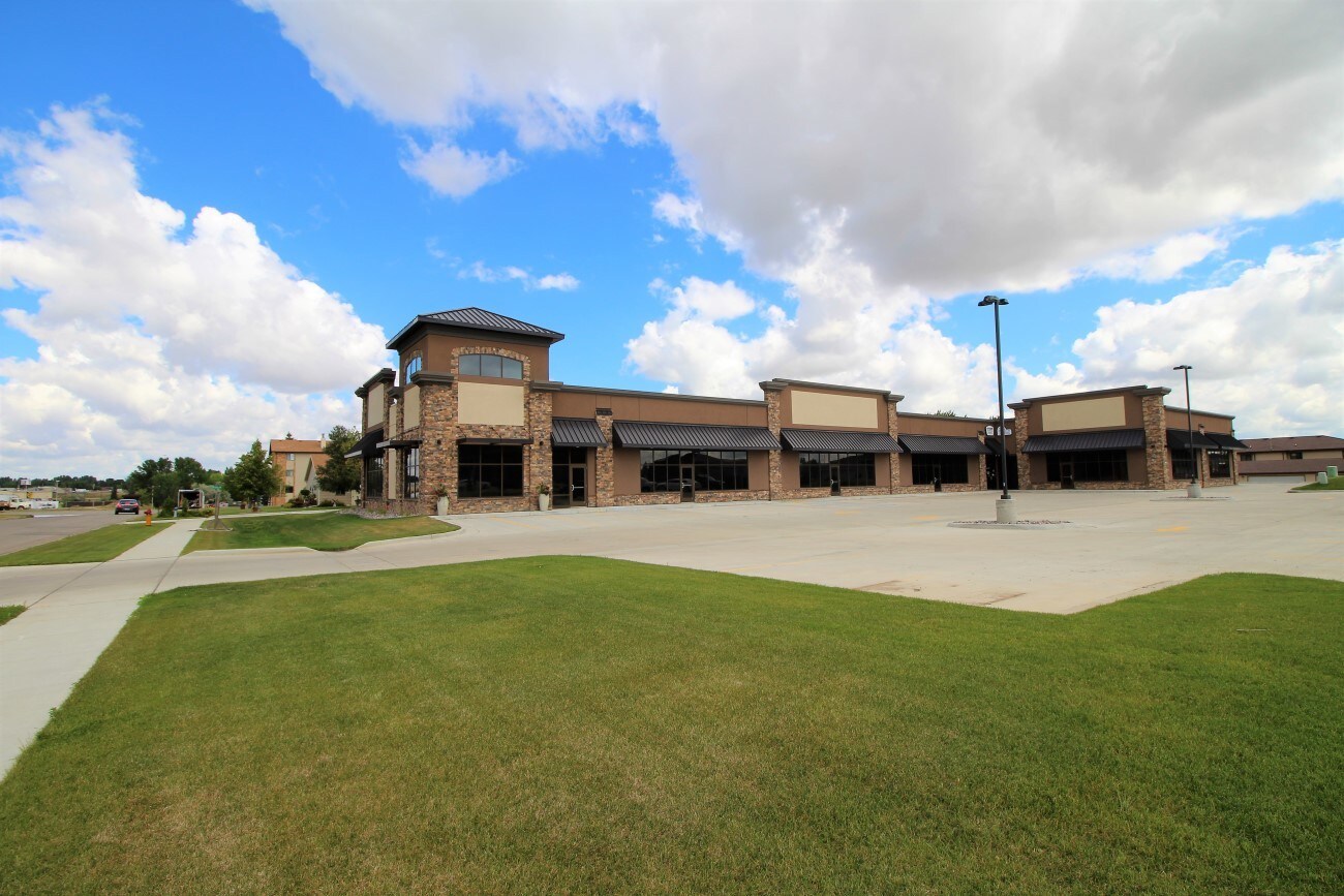 2915 10th St SW, Minot, ND for sale Other- Image 1 of 1