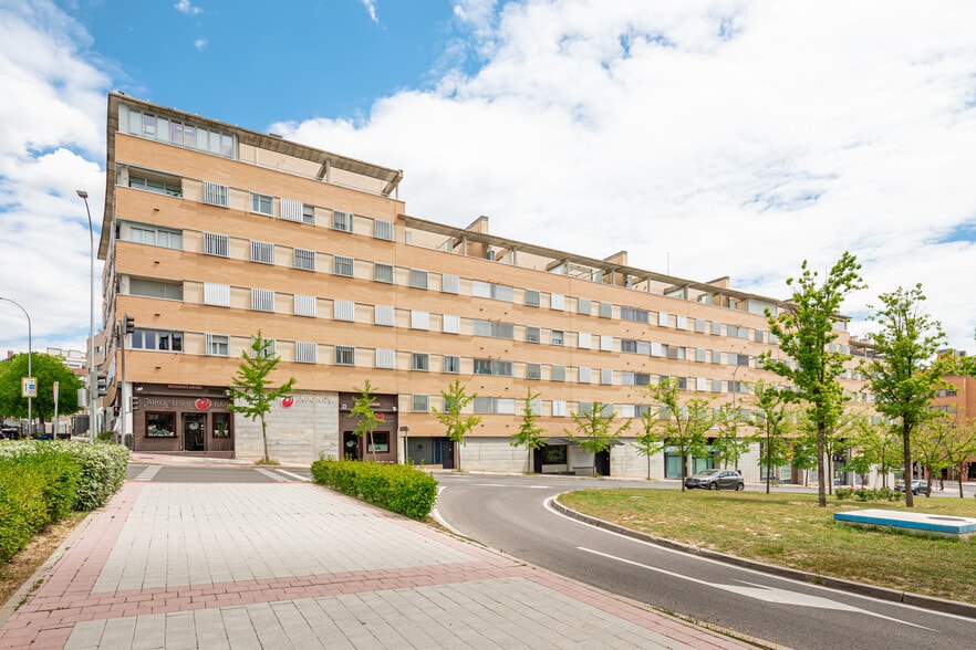 Avenida Monasterio de el Escorial, 55, Madrid, Madrid for lease - Floor Plan - Image 1 of 2