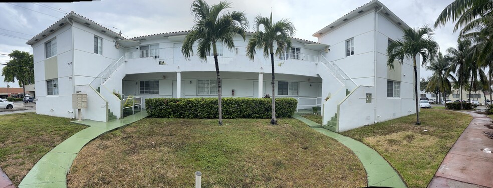 7130 Rue Versailles, Miami Beach, FL for sale - Building Photo - Image 1 of 1