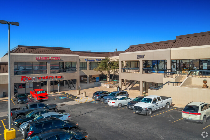 3200-3299 Wurzbach Rd, San Antonio, TX for lease - Building Photo - Image 2 of 7