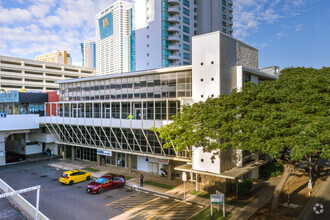 1347 Kapiolani Blvd, Honolulu, HI for lease - Building Photo - Image 1 of 1