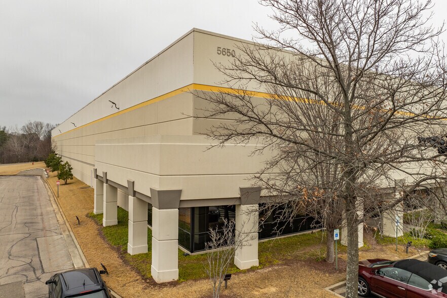 5750 Challenge Dr, Memphis, TN for lease - Primary Photo - Image 1 of 15