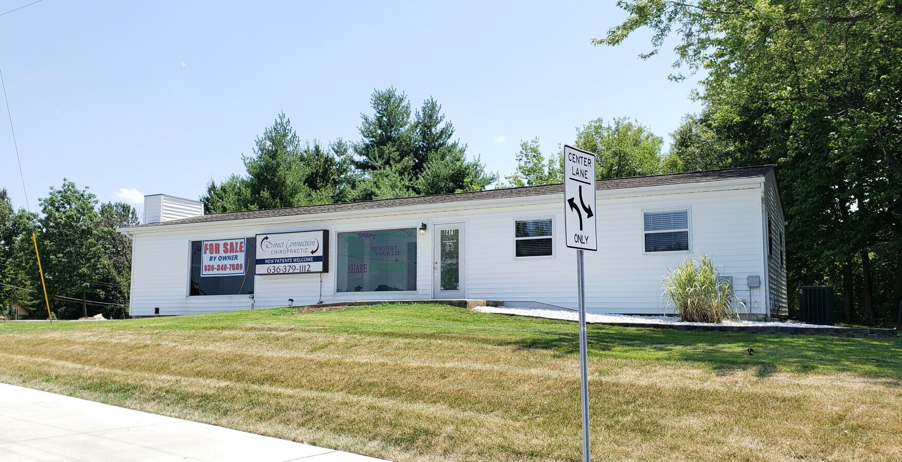 8471 Mexico Rd, Saint Peters, MO 63376