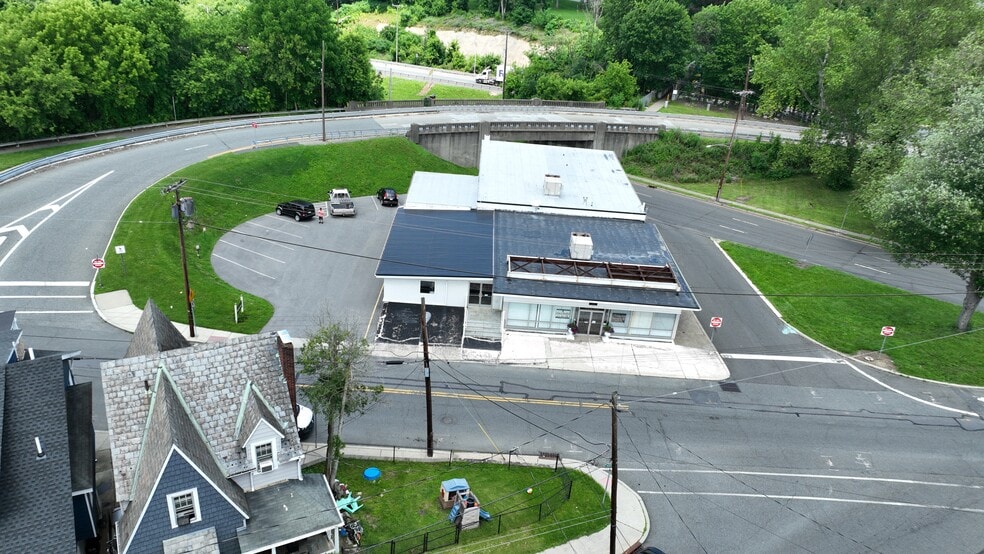 333 Morris St, Phillipsburg, NJ for sale - Building Photo - Image 2 of 61