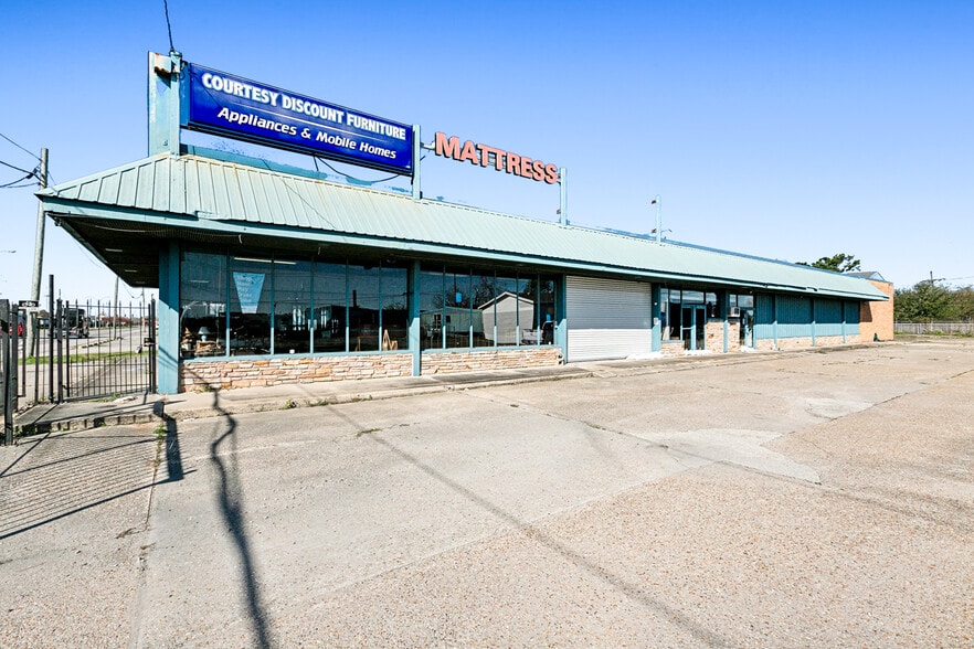 7777 Saint Bernard Hwy, Arabi, LA 70032 Commercial Warehouse/Building