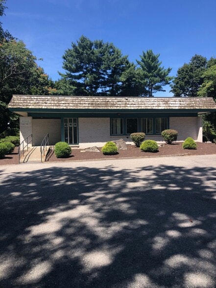460 Gidney Ave, Newburgh, NY for lease - Building Photo - Image 1 of 16