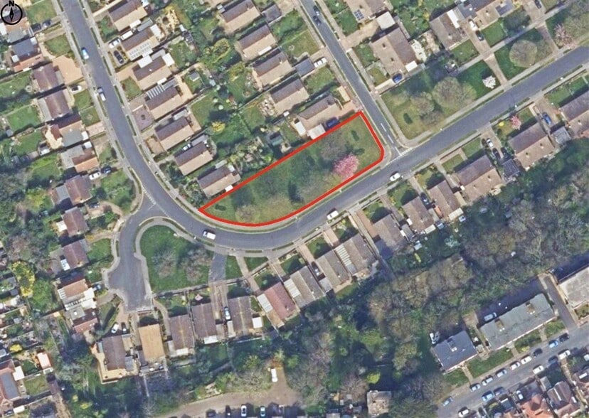 62 Burton Rd, Eastbourne for sale - Primary Photo - Image 1 of 1