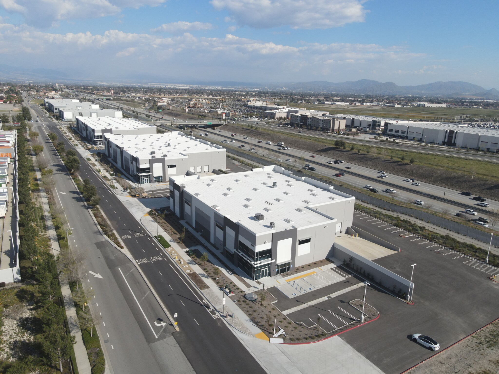 NWC Linden Ave & Casmalia, Rialto, CA for lease Building Photo- Image 1 of 7