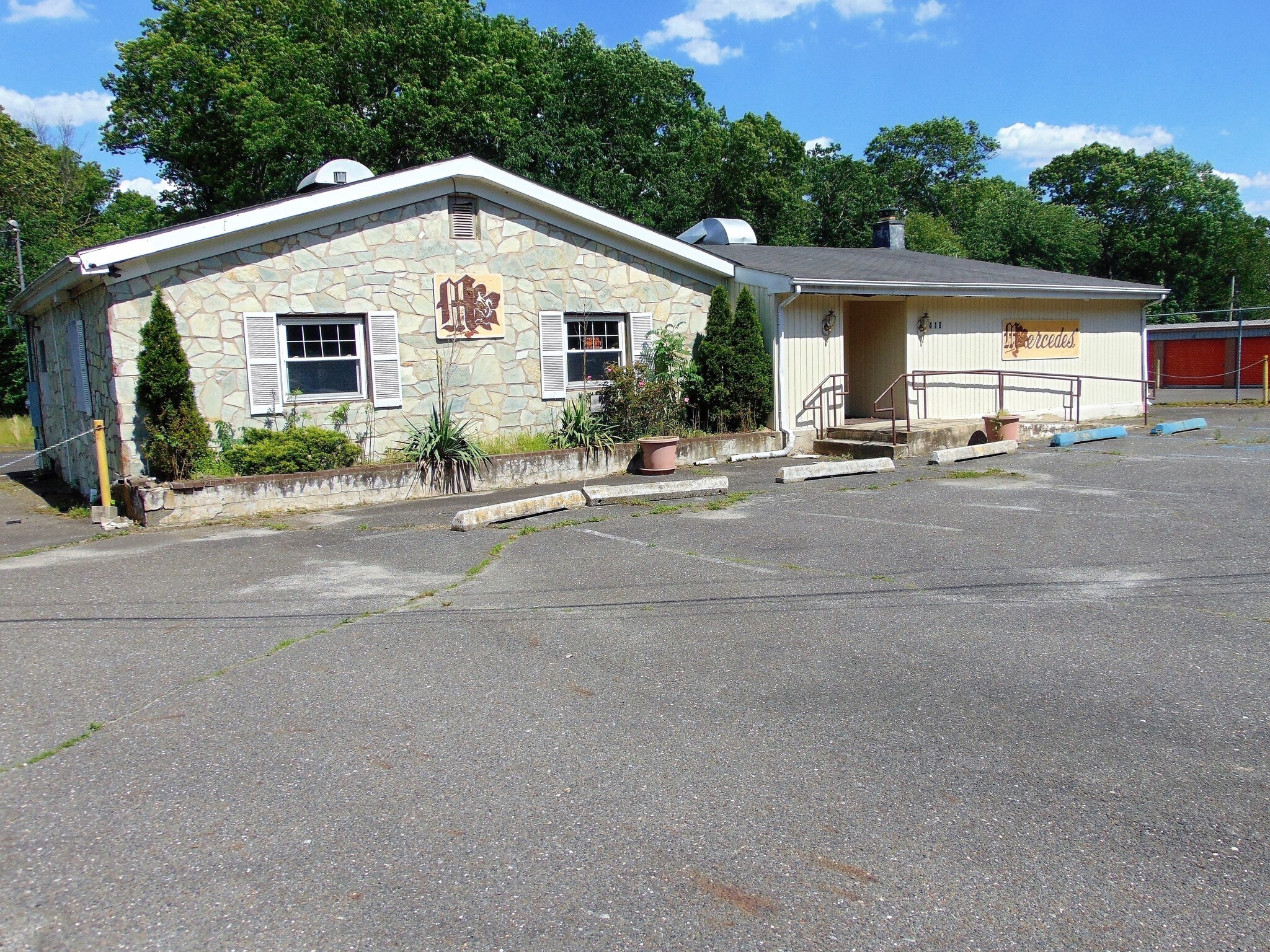 410 Trenton Rd, Browns Mills, NJ 08015