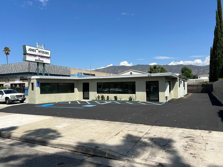 621 E Route 66, Glendora, CA for lease - Building Photo - Image 2 of 29