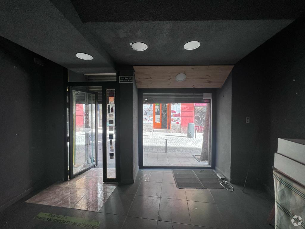 Multifamily in Madrid, Madrid for sale Interior Photo- Image 1 of 2