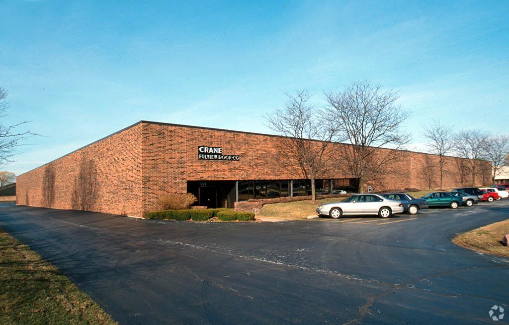 924 Sherwood Ter, Lake Bluff, IL 60044