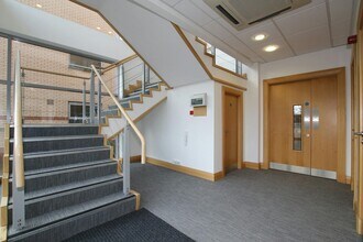 Turnberry Park Rd, Morley for lease Interior Photo- Image 1 of 3