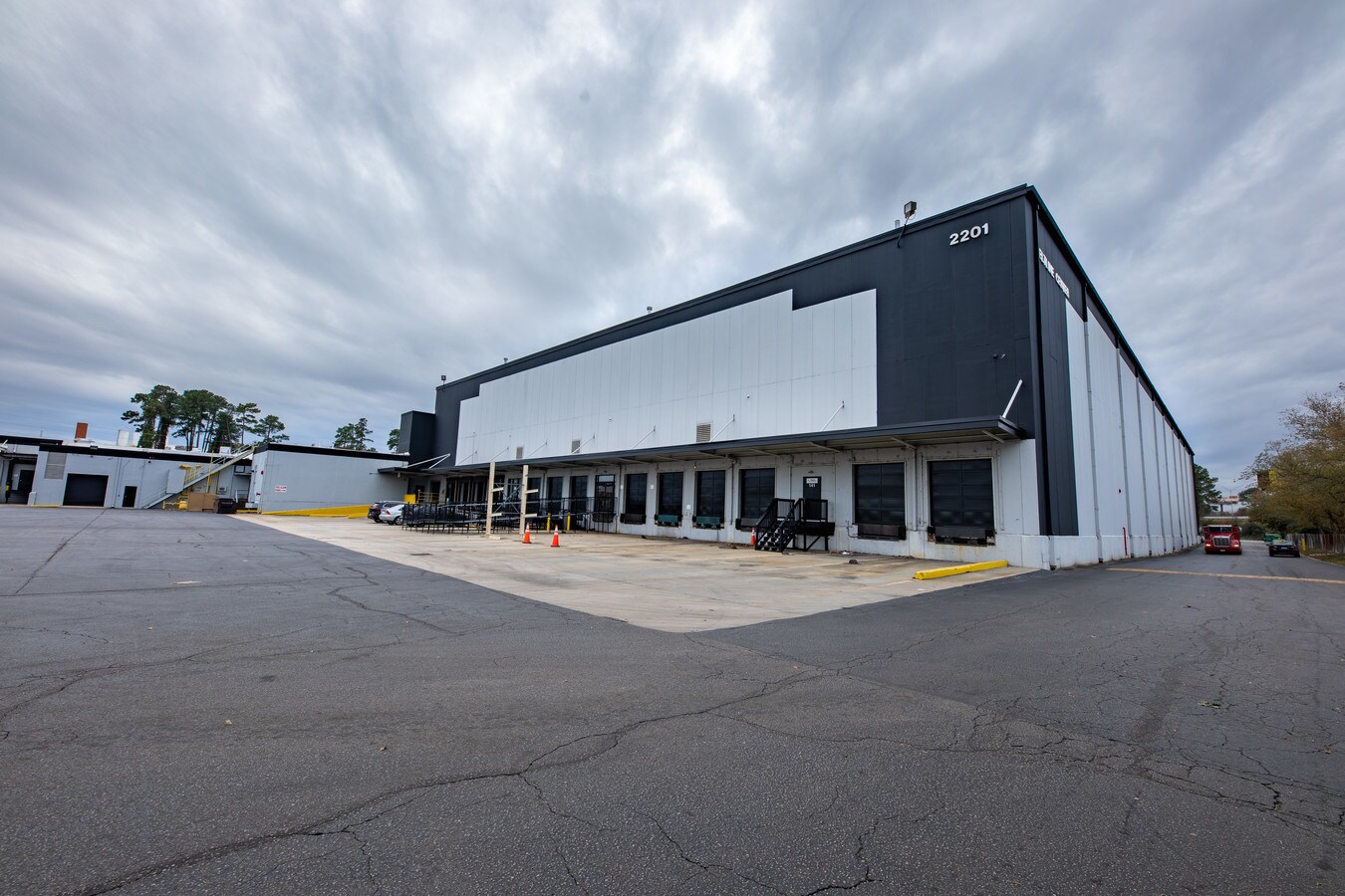 2201 S Wilmington St, Raleigh, NC 27603 Industrial for Lease