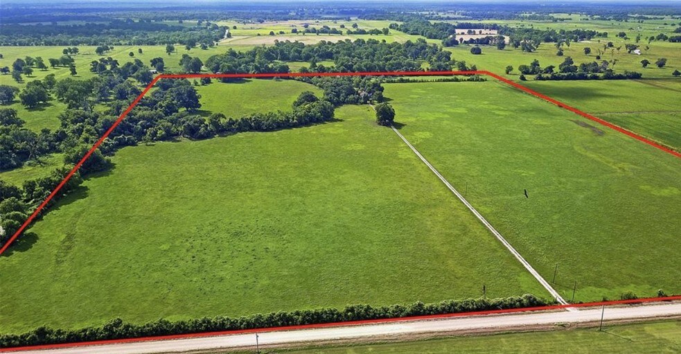 1626 County Road 101, Boling, TX 77420