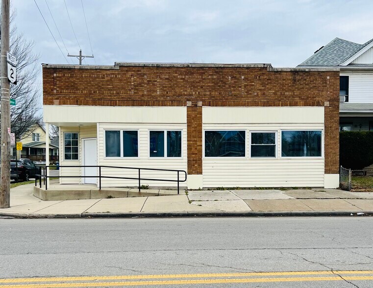 1938 Airport Hwy, Toledo, OH for sale - Building Photo - Image 1 of 34